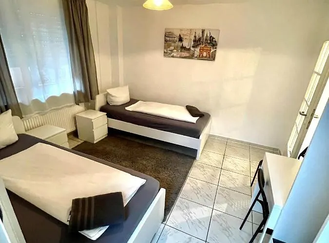 Nello Оффенбах